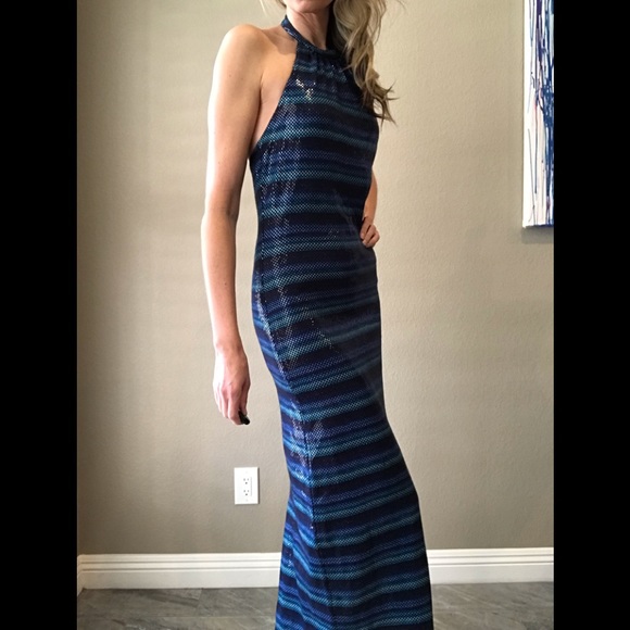 St. John Couture Blue Sparkle Evening Gown - Picture 4 of 8